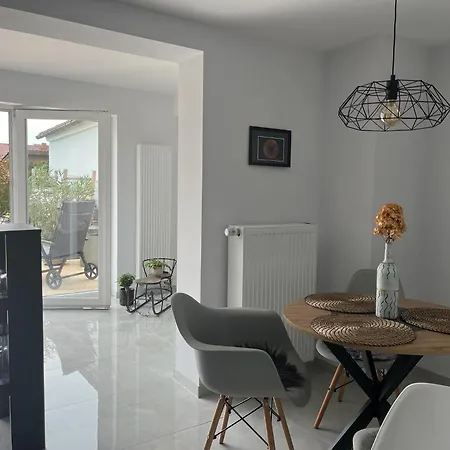 Neues Ferienappartment Pfalzherz Apartmán Haßloch